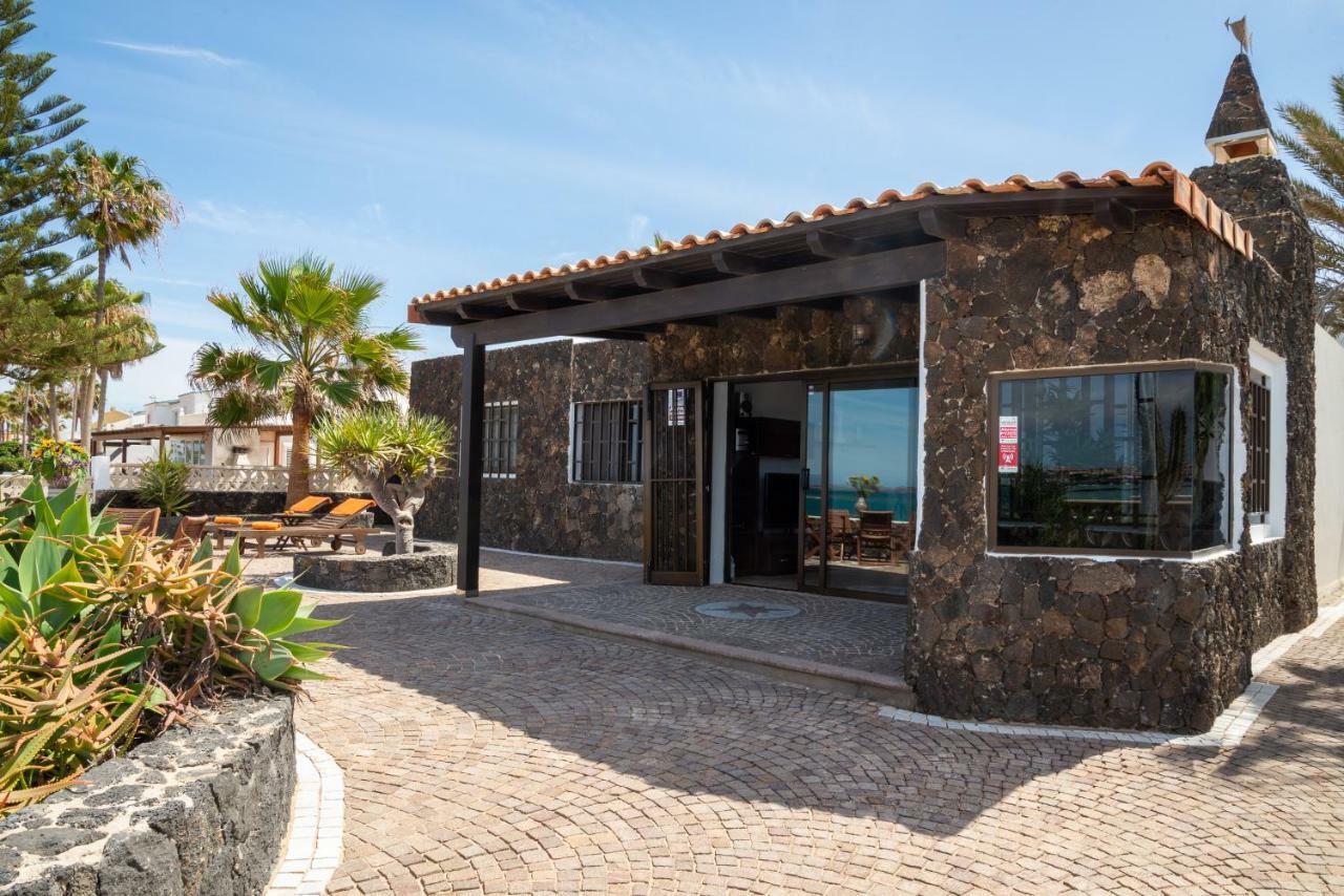 La Golondrina - Beach Froont Corralejo Exterior photo