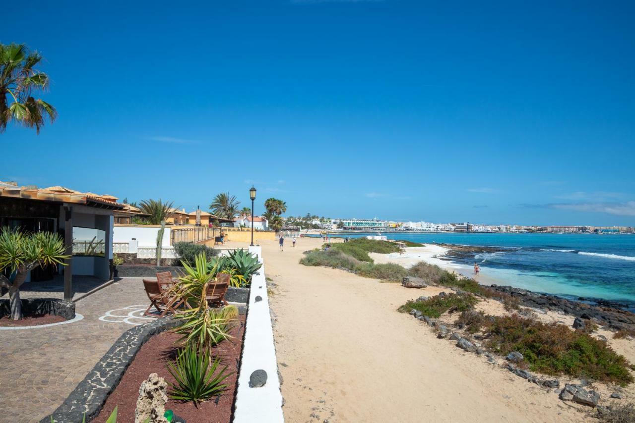 La Golondrina - Beach Froont Corralejo Exterior photo